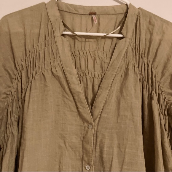 Free People Top with crochet detail - Picture 11 of 11